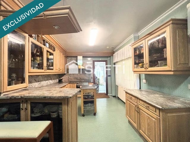 7 slaapkamer Villa te koop in Tomiño met zwembad garage - € 485.000 (Ref: 9949435)