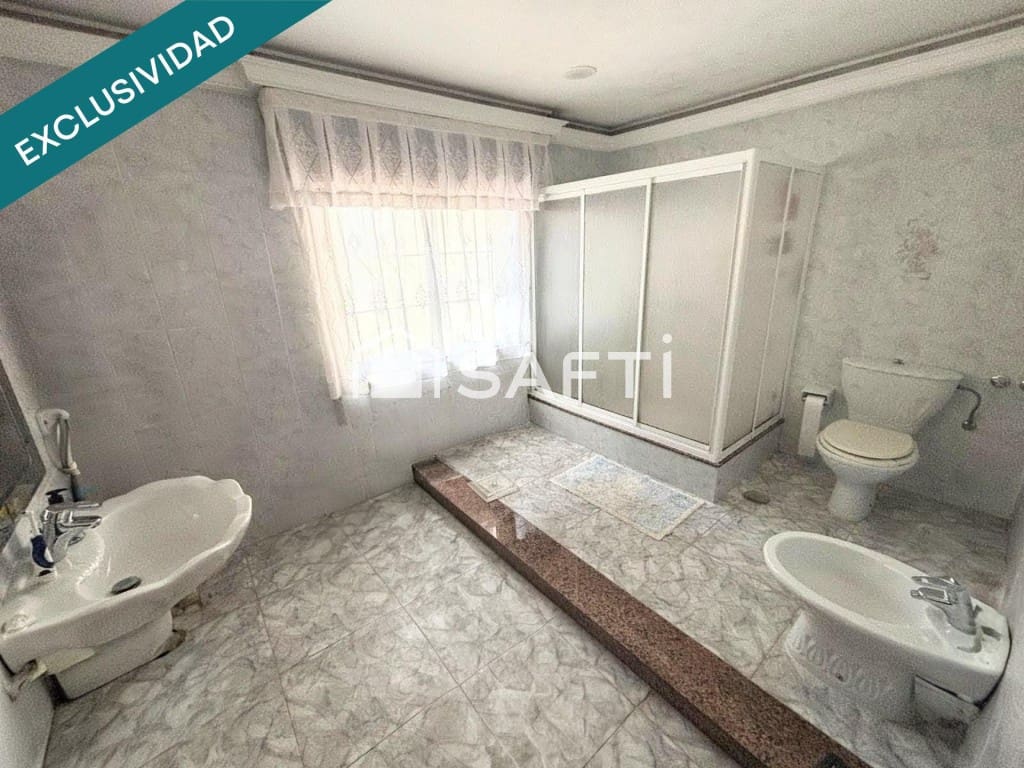 7 camera da letto Villa in vendita in Tomino con piscina garage - 485.000 € (Rif: 9949435)