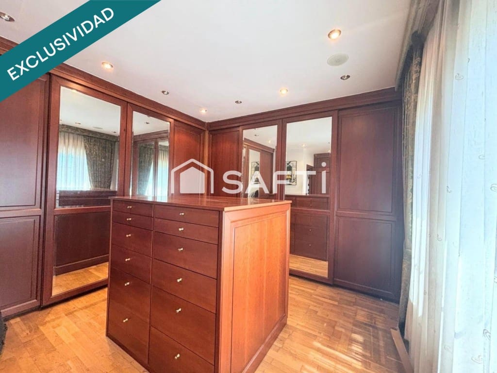 7 camera da letto Villa in vendita in Tomino con piscina garage - 485.000 € (Rif: 9949435)