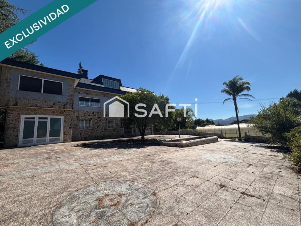 7 camera da letto Villa in vendita in Tomino con piscina garage - 485.000 € (Rif: 9949435)