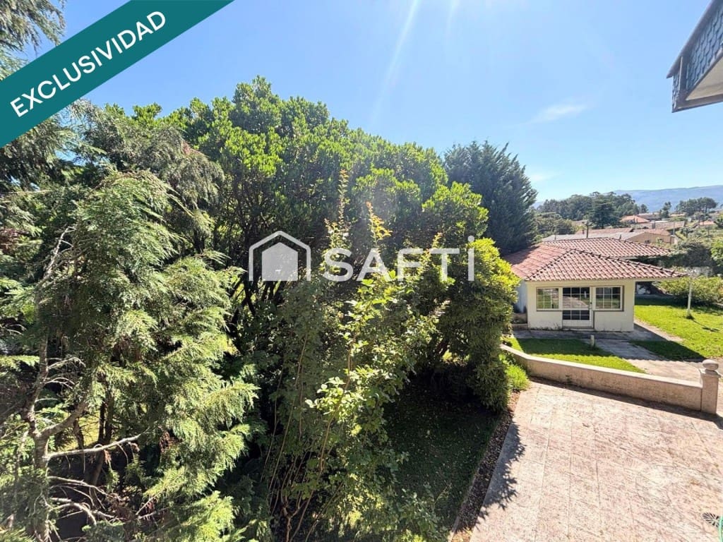 7 camera da letto Villa in vendita in Tomino con piscina garage - 485.000 € (Rif: 9949435)