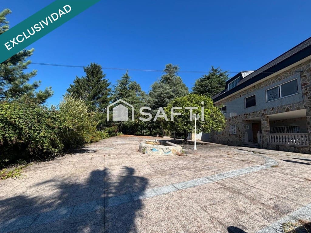 7 camera da letto Villa in vendita in Tomino con piscina garage - 485.000 € (Rif: 9949435)