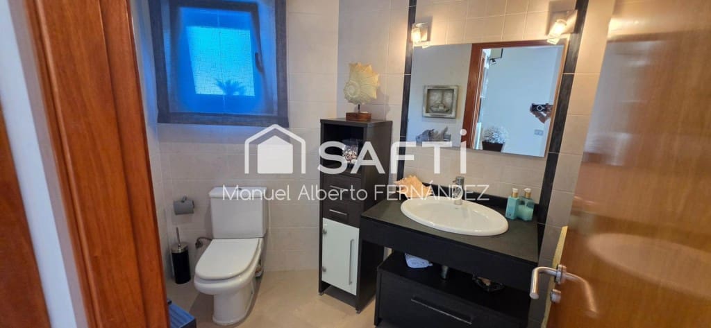 4 sovrum Villa till salu i Lloret de Mar med pool garage - 695 000 € (Ref: 9949436)