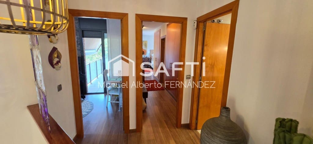 4 sovrum Villa till salu i Lloret de Mar med pool garage - 695 000 € (Ref: 9949436)