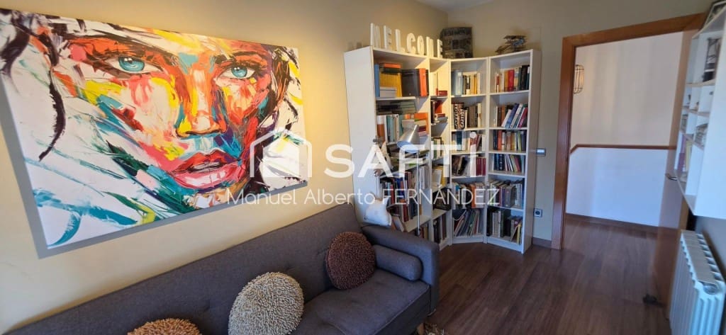 4 sovrum Villa till salu i Lloret de Mar med pool garage - 695 000 € (Ref: 9949436)