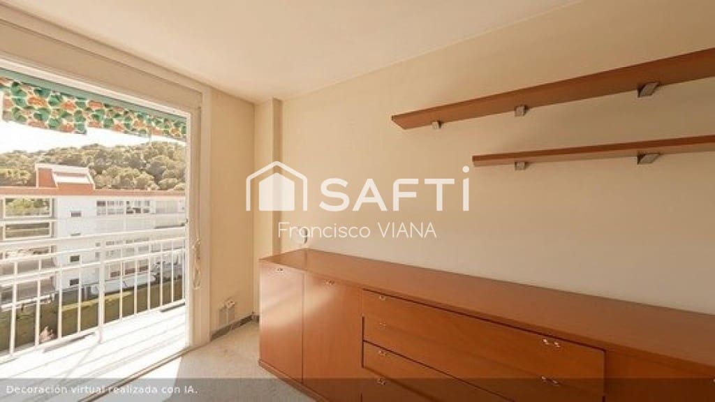 1 makuuhuone Huoneisto myytävänä paikassa Santa Susanna mukana uima-altaan - 137 000 € (Ref: 9949437)