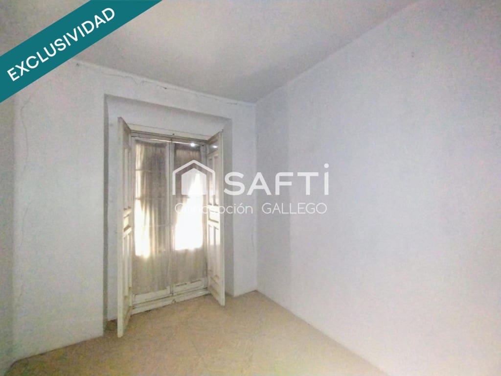 3 soveværelse Villa til salg i Campo de Criptana med garage - € 120.000 (Ref: 9949439)