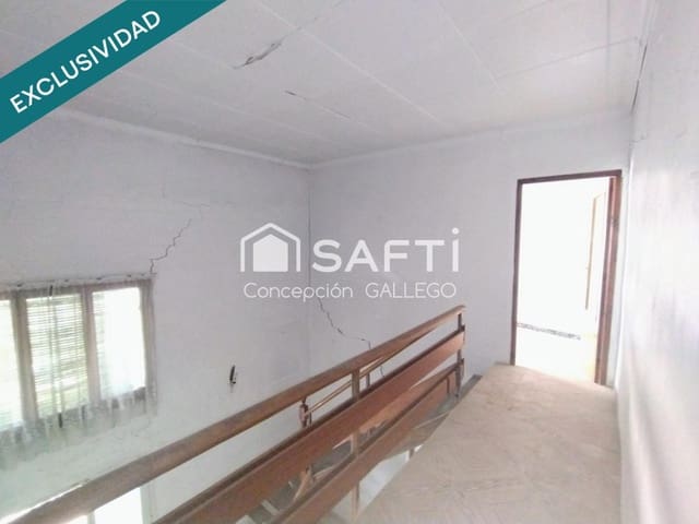 3 soveværelse Villa til salg i Campo de Criptana med garage - € 120.000 (Ref: 9949439)