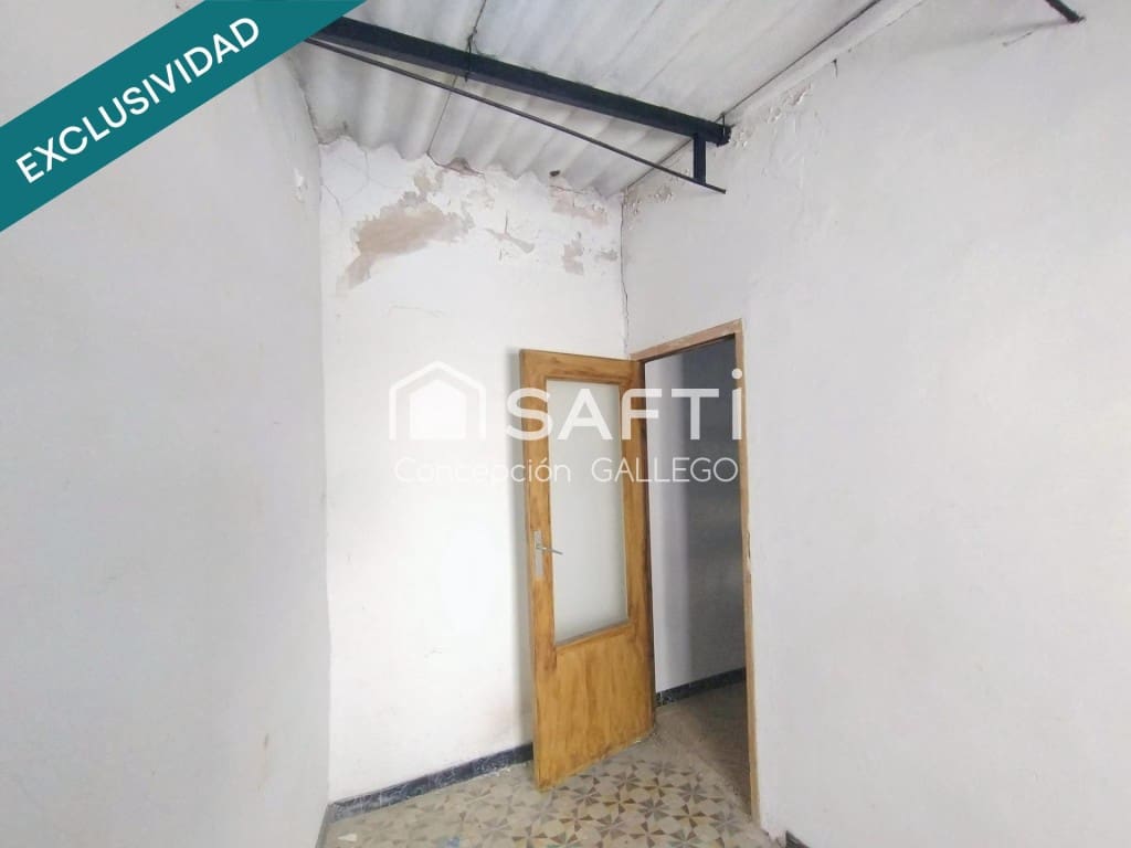 3 soveværelse Villa til salg i Campo de Criptana med garage - € 120.000 (Ref: 9949439)