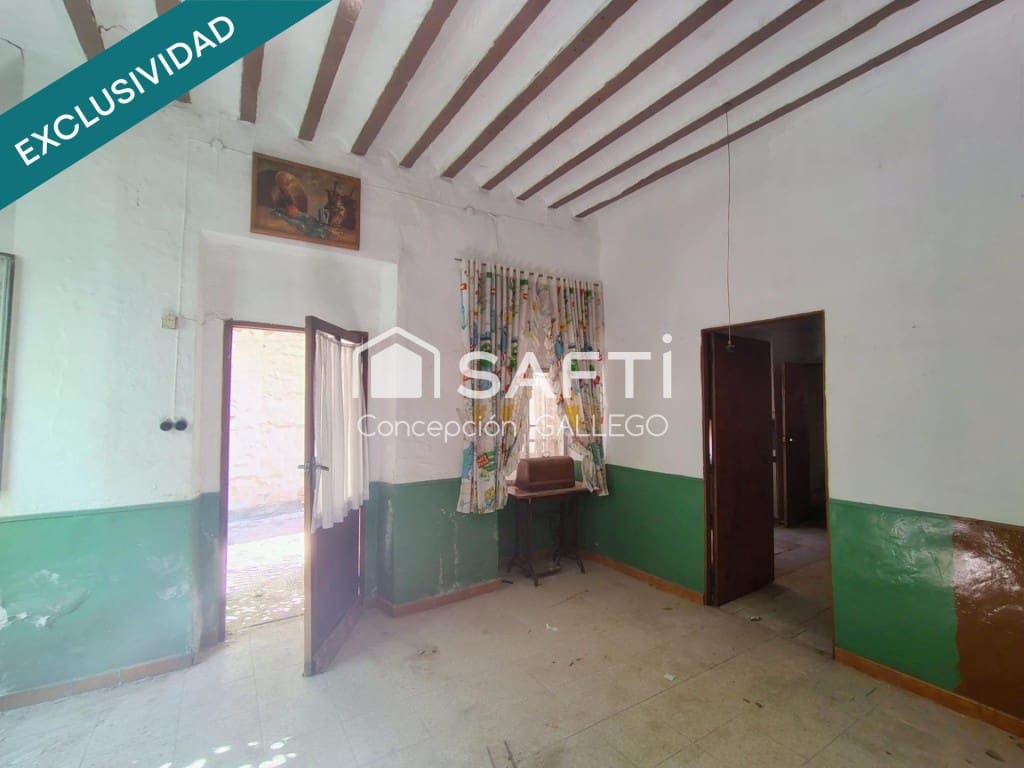3 soveværelse Villa til salg i Campo de Criptana med garage - € 120.000 (Ref: 9949439)