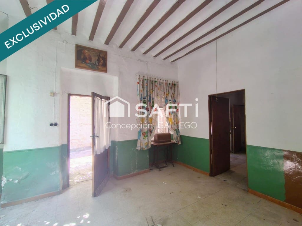 3 soveværelse Villa til salg i Campo de Criptana med garage - € 120.000 (Ref: 9949439)
