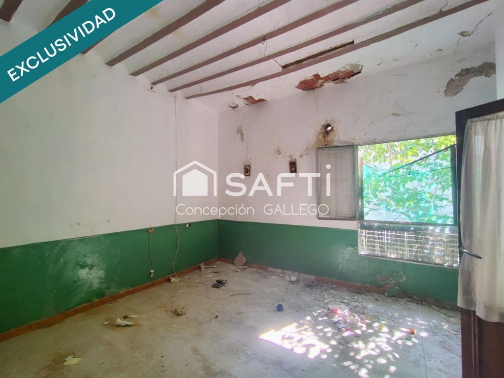 3 soveværelse Villa til salg i Campo de Criptana med garage - € 120.000 (Ref: 9949439)