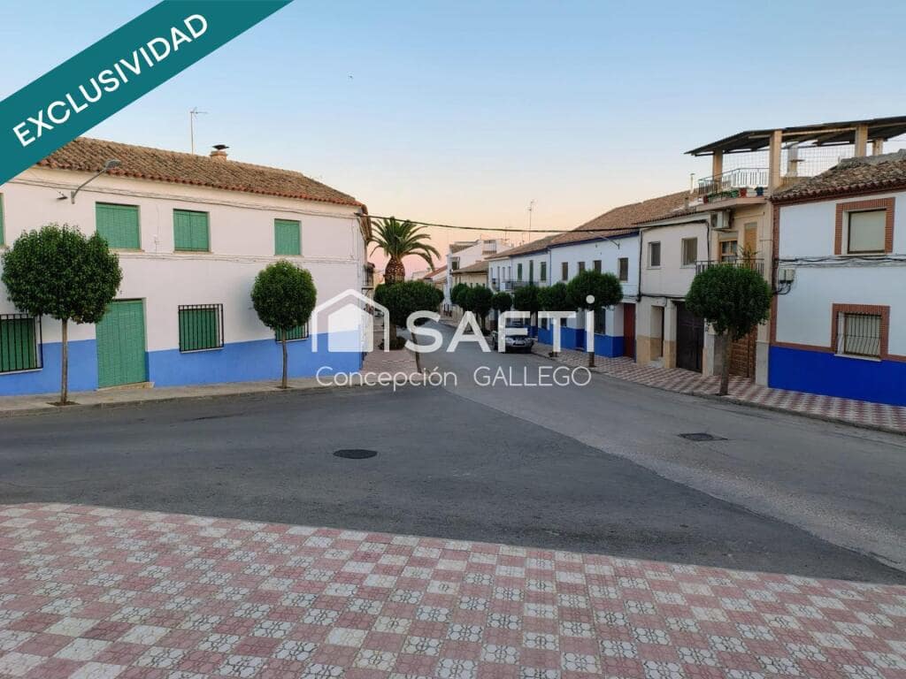 3 sypialnia Willa na sprzedaż w Campo de Criptana z garażem - 120 000 € (Ref: 9949439)