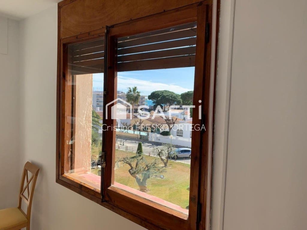 3 bedroom Apartment for rent in Cambrils - € 946 (Ref: 9949441)