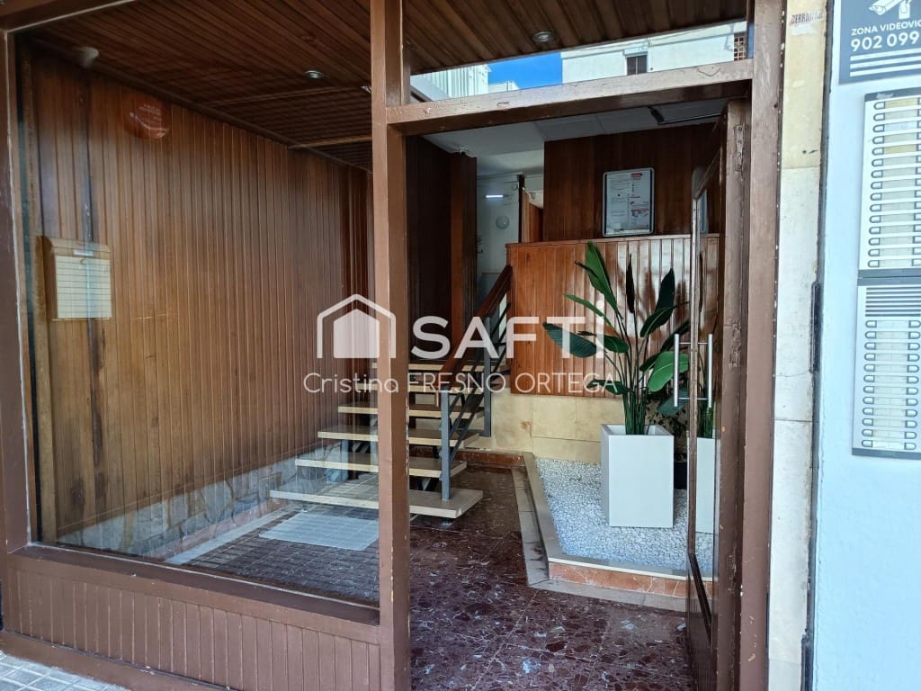 3 bedroom Apartment for rent in Cambrils - € 946 (Ref: 9949441)