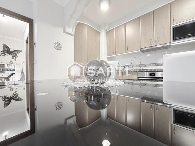 2 sovrum Lägenhet till salu i Poio - 224 000 € (Ref: 9949444)