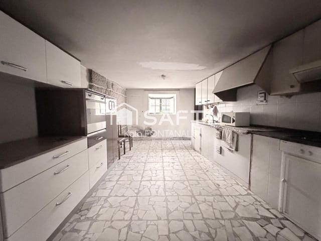 4 sovrum Finca/Hus på landet till salu i Samieira, Poio med pool garage - 180 000 € (Ref: 9949445)