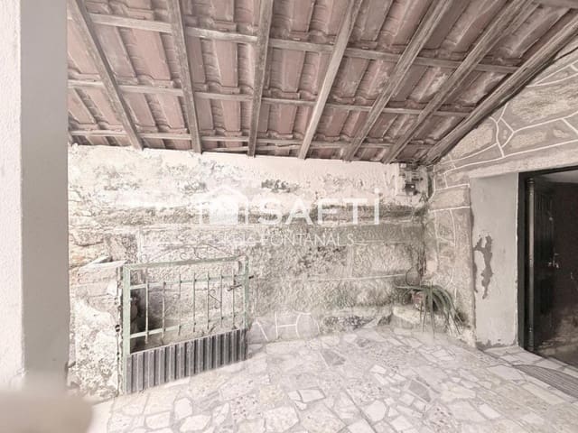 4 sovrum Finca/Hus på landet till salu i Samieira, Poio med pool garage - 180 000 € (Ref: 9949445)