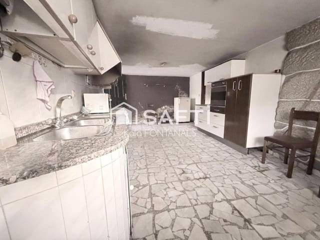 4 sovrum Finca/Hus på landet till salu i Samieira, Poio med pool garage - 180 000 € (Ref: 9949445)