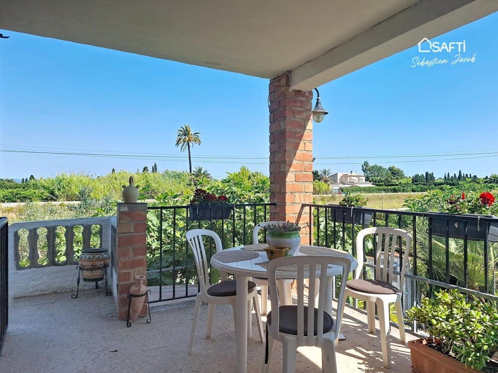 Finca/Casa Rural de 6 habitaciones en Oliva en venta con piscina - 320.000 € (Ref: 9949450)
