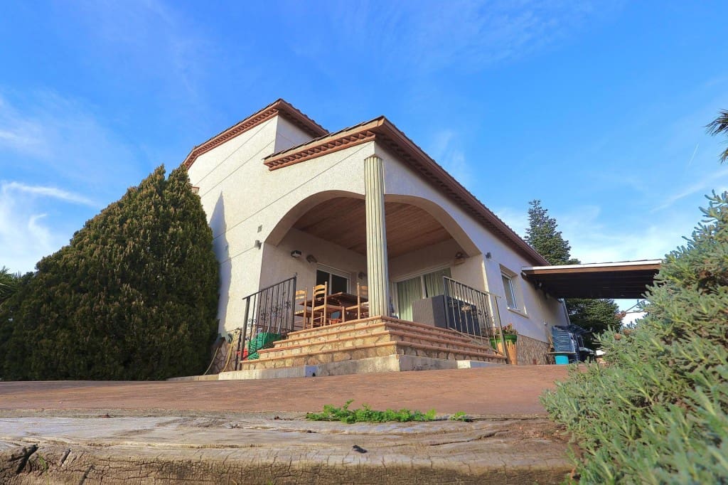 6 makuuhuone Huvila myytävänä paikassa Macanet de la Selva - 445 000 € (Ref: 9952328)