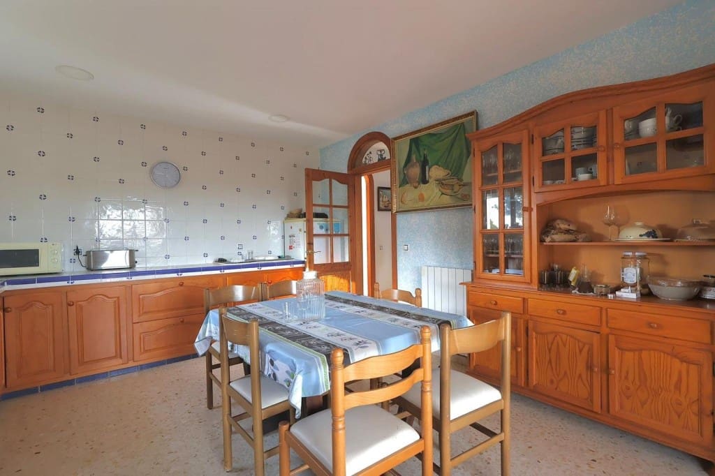 6 makuuhuone Huvila myytävänä paikassa Macanet de la Selva - 445 000 € (Ref: 9952328)