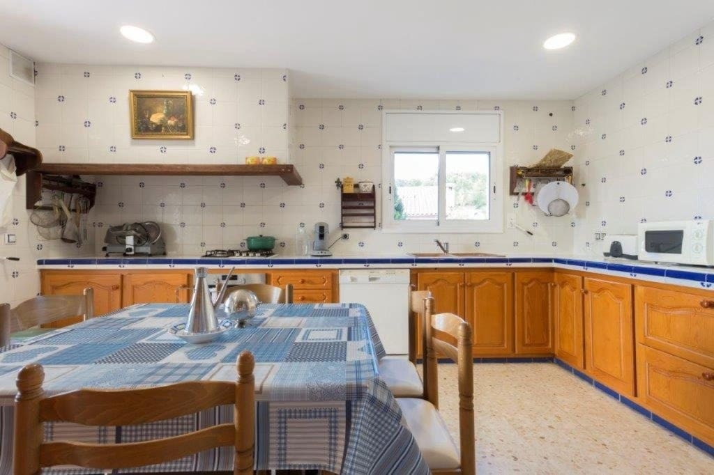 6 makuuhuone Huvila myytävänä paikassa Macanet de la Selva - 445 000 € (Ref: 9952328)
