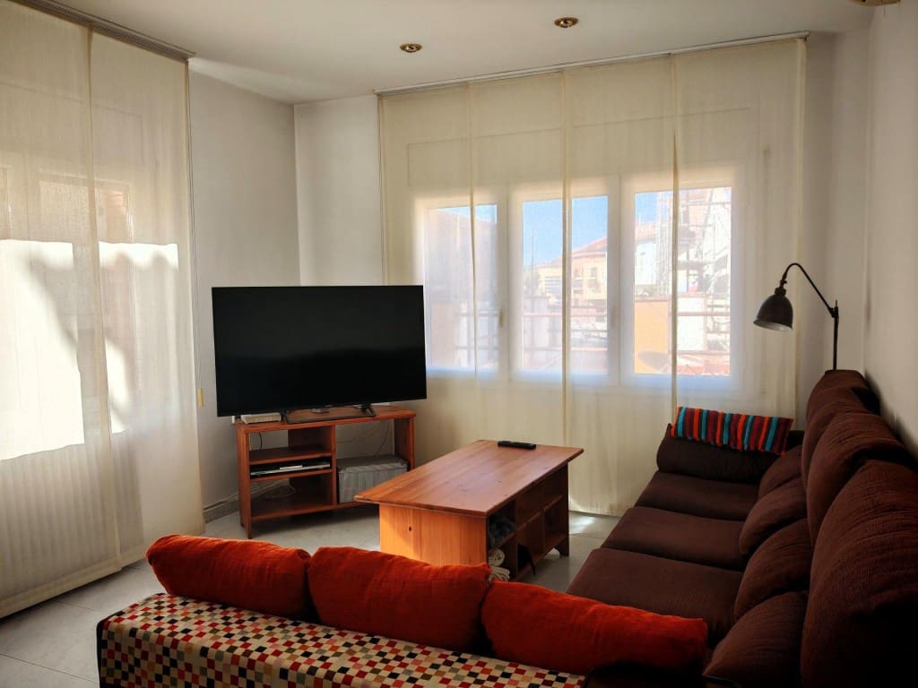 4 soverom Villa til salgs i Breda med garasje - € 329 000 (Ref: 9952329)