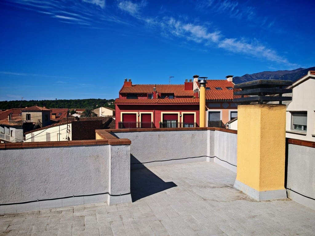 4 soverom Villa til salgs i Breda med garasje - € 329 000 (Ref: 9952329)