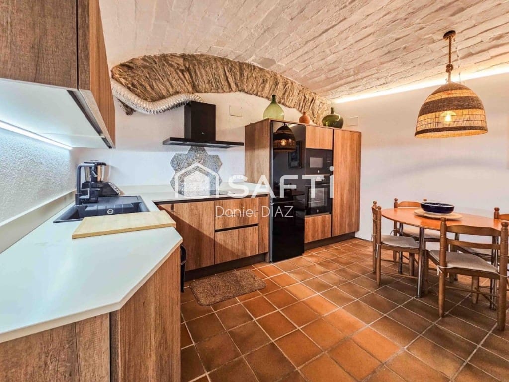 3 chambre Finca/Maison de Campagne à vendre à Cadaques - 600 000 € (Ref: 9952331)