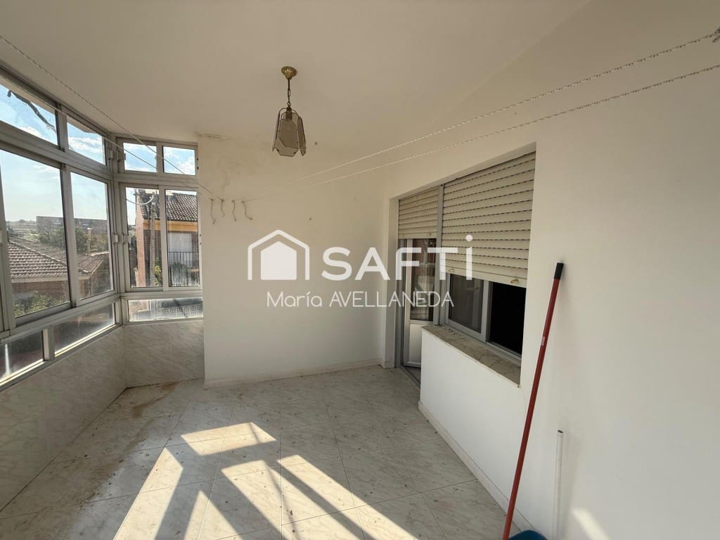 Toimisto myytävänä paikassa Villaquejida - 98 000 € (Ref: 9952332)