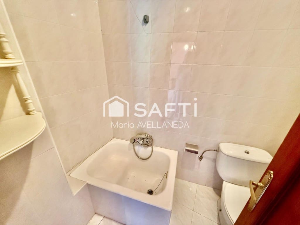 Toimisto myytävänä paikassa Villaquejida - 98 000 € (Ref: 9952332)
