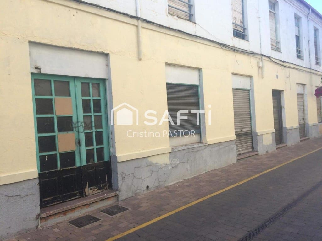14 quarto Moradia para venda em Santa Maria del Paramo - 160 000 € (Ref: 9952335)