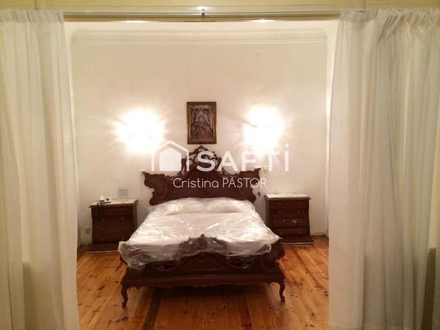 14 quarto Moradia para venda em Santa María del Páramo - 160 000 € (Ref: 9952335)