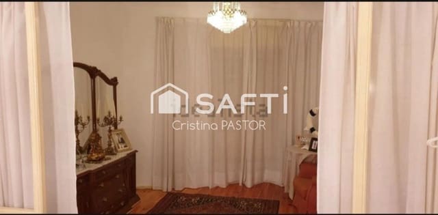 14 quarto Moradia para venda em Santa María del Páramo - 160 000 € (Ref: 9952335)