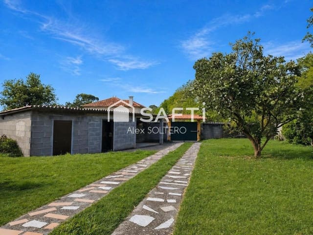 5 bedroom Villa for rent in Vigo with garage - € 2,300 (Ref: 9952338)