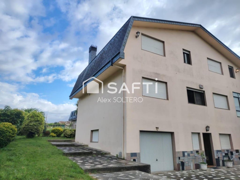 5 soveværelse Villa til leje i Vigo med garage - € 2.300 (Ref: 9952338)