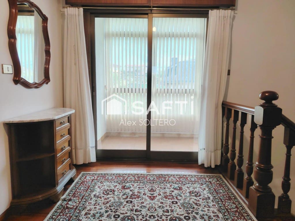 5 soveværelse Villa til leje i Vigo med garage - € 2.300 (Ref: 9952338)