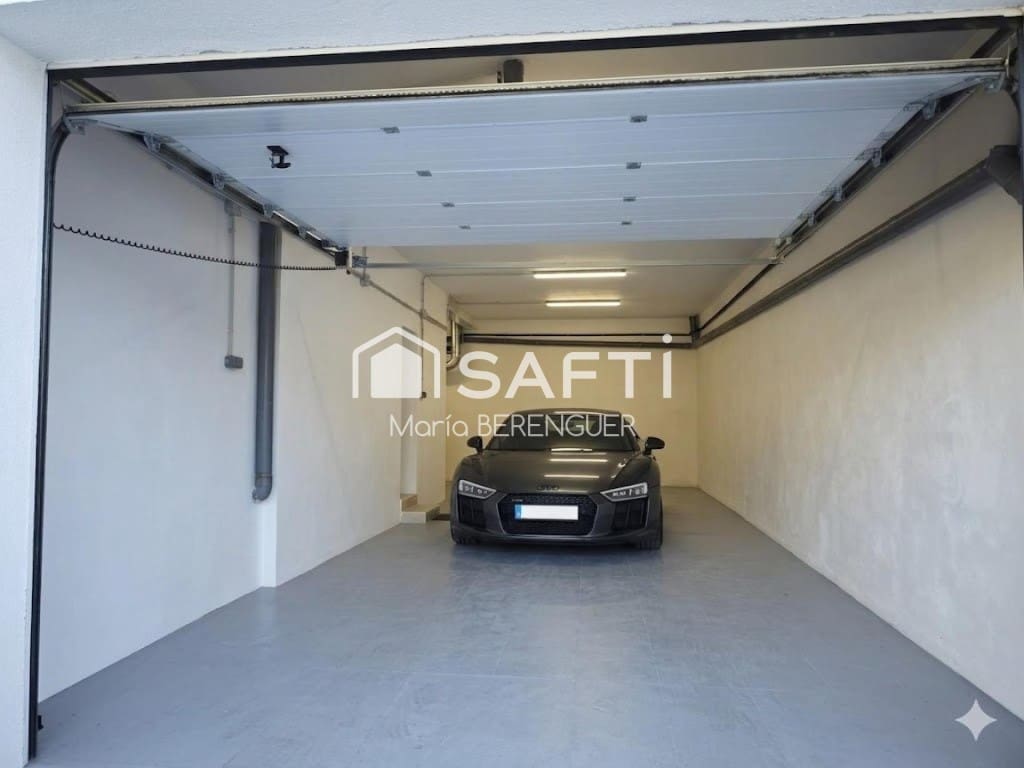 4 soveværelse Villa til salg i Calafell med swimmingpool garage - € 540.000 (Ref: 9952339)
