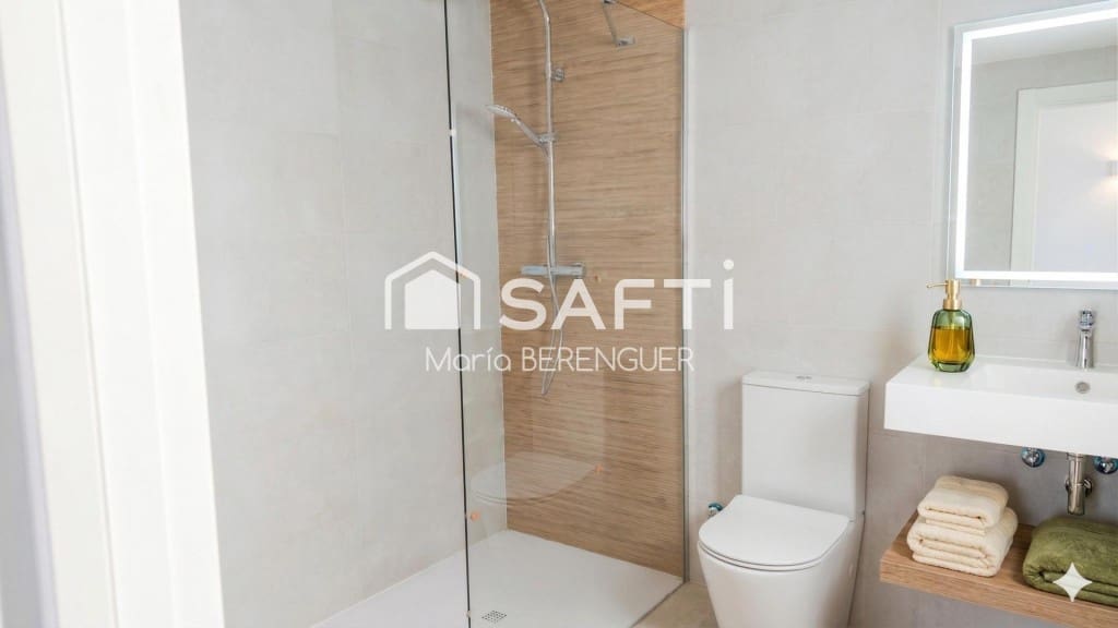 4 soveværelse Villa til salg i Calafell med swimmingpool garage - € 540.000 (Ref: 9952339)