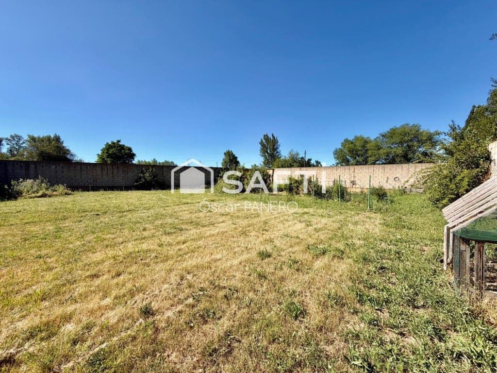 Tomt till salu i Mansilla Mayor - 92 000 € (Ref: 9952340)