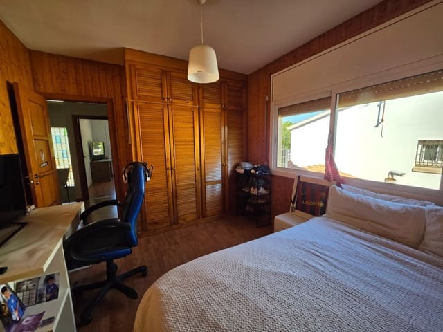 5 sovrum Radhus till salu i Sant Pere de Ribes med pool - 560 000 € (Ref: 9952342)