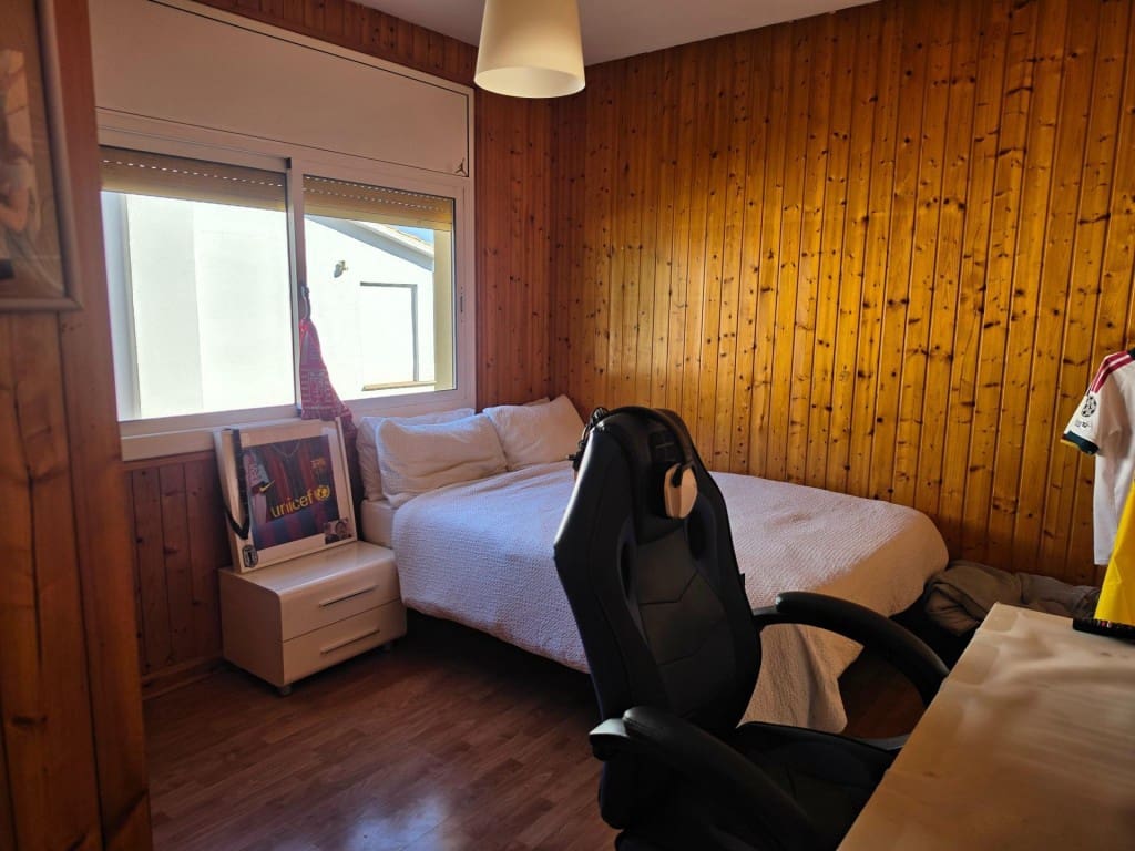 5 sovrum Radhus till salu i Sant Pere de Ribes med pool - 560 000 € (Ref: 9952342)