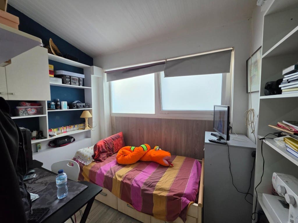 5 sovrum Radhus till salu i Sant Pere de Ribes med pool - 560 000 € (Ref: 9952342)