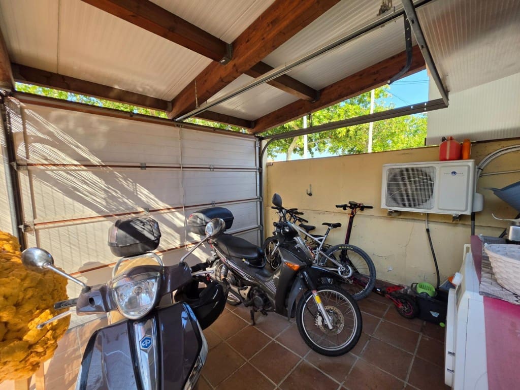 5 sovrum Radhus till salu i Sant Pere de Ribes med pool - 560 000 € (Ref: 9952342)