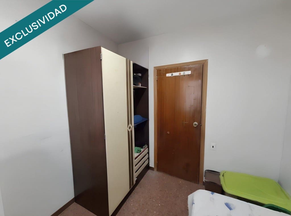 3 chambre Appartement à vendre à Agullent - 77 000 € (Ref: 9953946)
