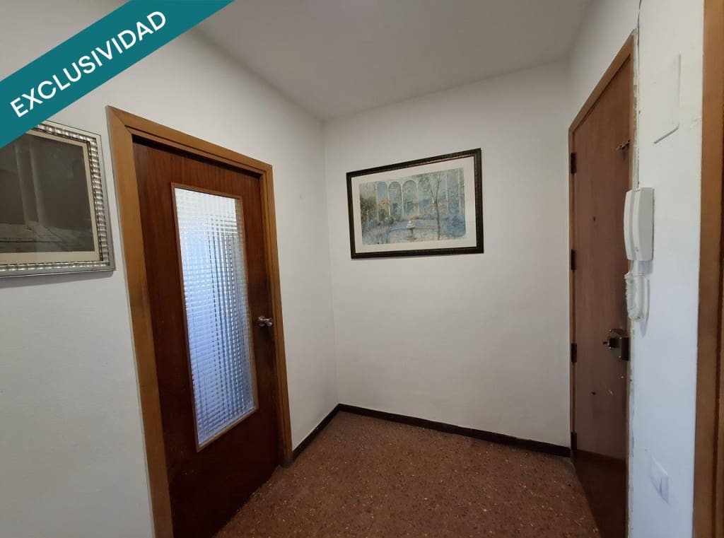 3 chambre Appartement à vendre à Agullent - 77 000 € (Ref: 9953946)