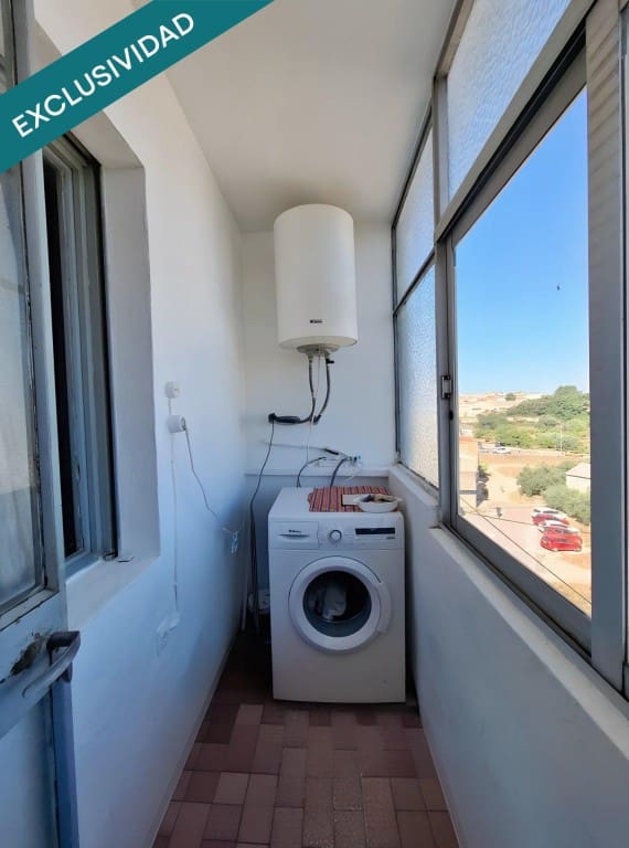 3 chambre Appartement à vendre à Agullent - 77 000 € (Ref: 9953946)