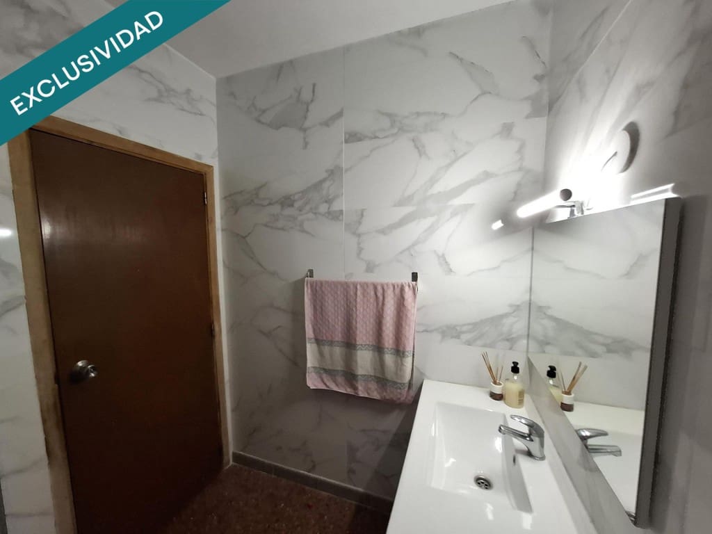 3 chambre Appartement à vendre à Agullent - 77 000 € (Ref: 9953946)