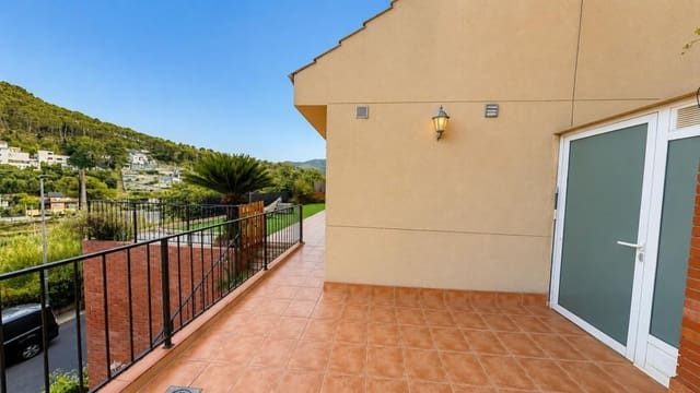 4 sypialnia Willa na sprzedaż w Vallirana z garażem - 360 000 € (Ref: 9953949)